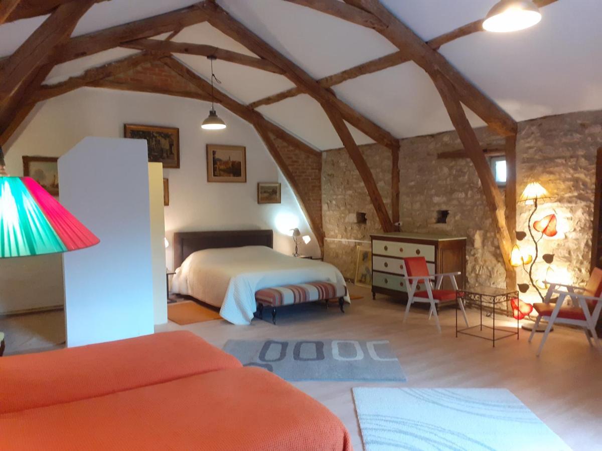 Les Vitarelles En Quercy Bed and Breakfast Berganty Esterno foto